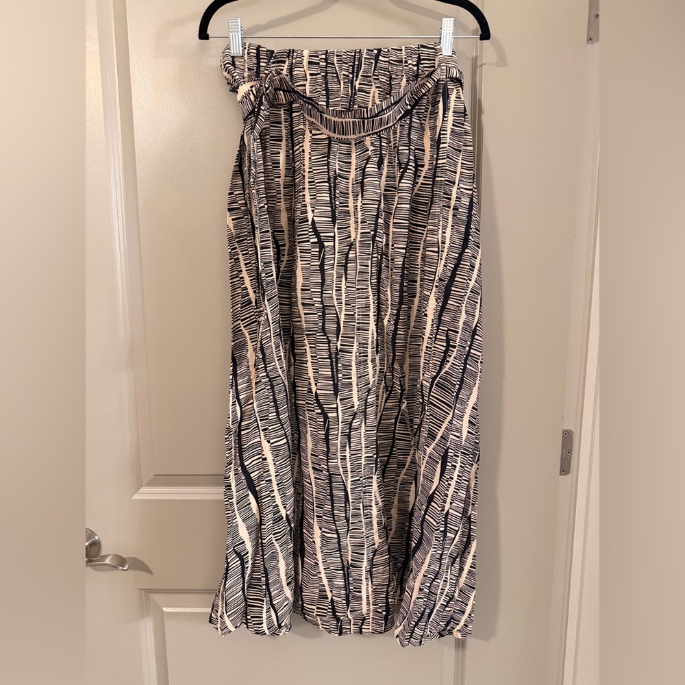 Nine West Patterned Belted Maxi Skirt